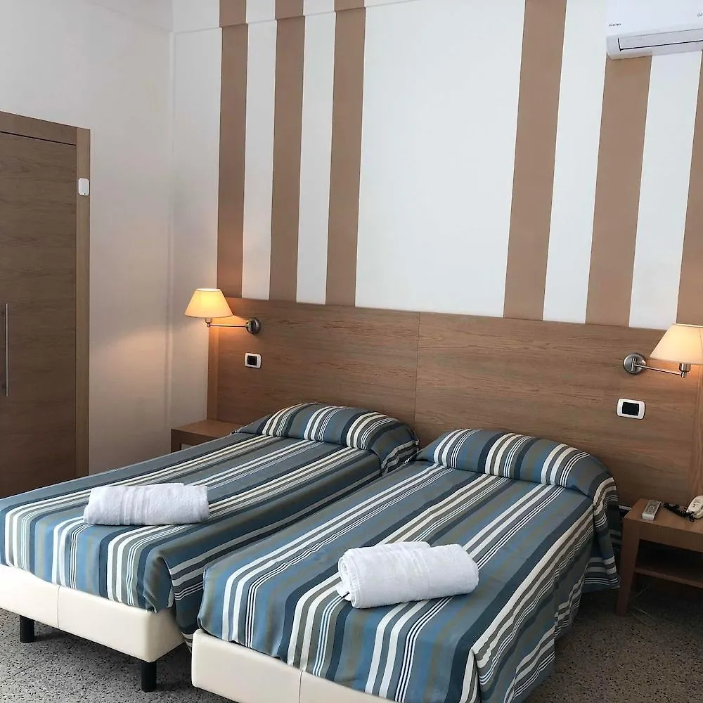 Hotel Gin Rimini