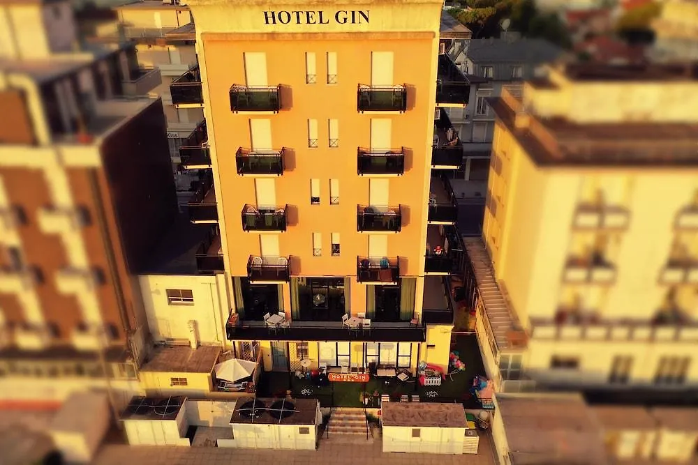 Hotel Gin Rimini 3*,